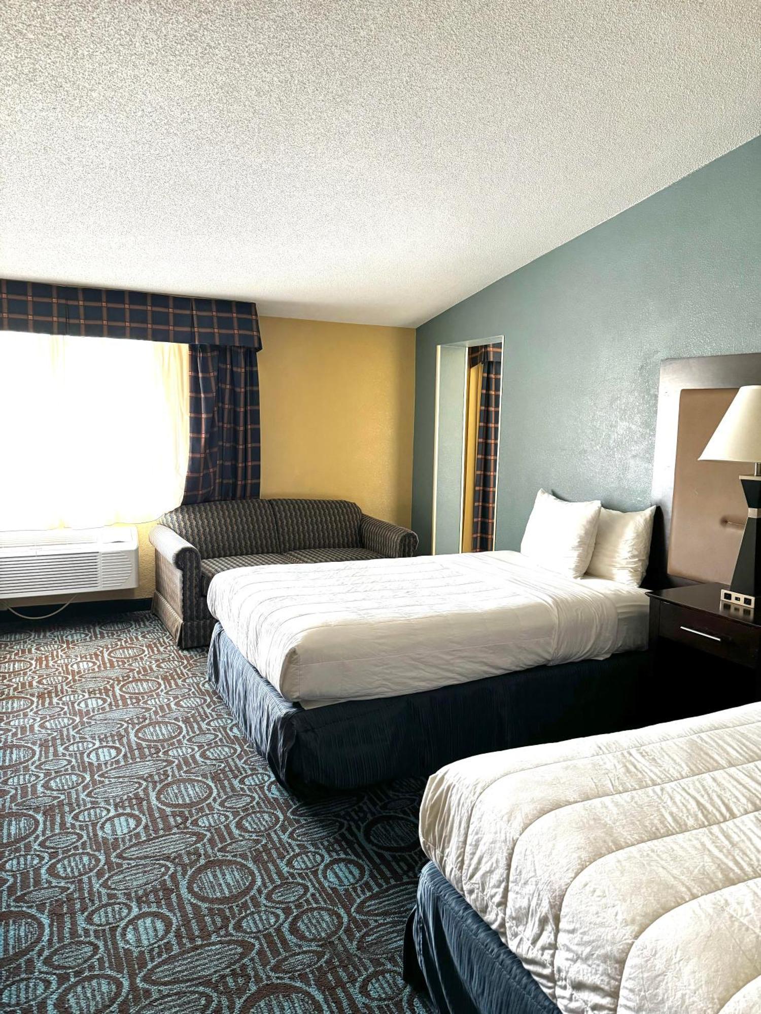 Regency Inn & Suites New London Mystic المظهر الخارجي الصورة
